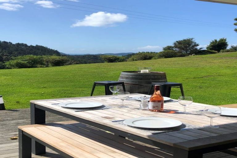 Photo of property in 190 Paroa Bay Road, Russell, 0272