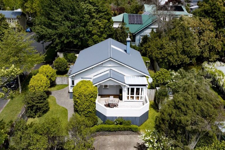 Photo of property in 31 Oakley Avenue, Claudelands, Hamilton, 3214