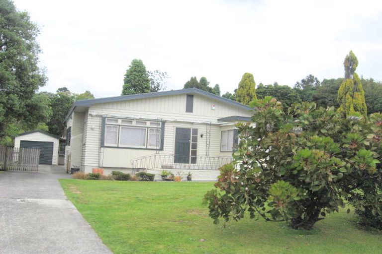 Photo of property in 1/4 Beach Road, Pahurehure, Papakura, 2113
