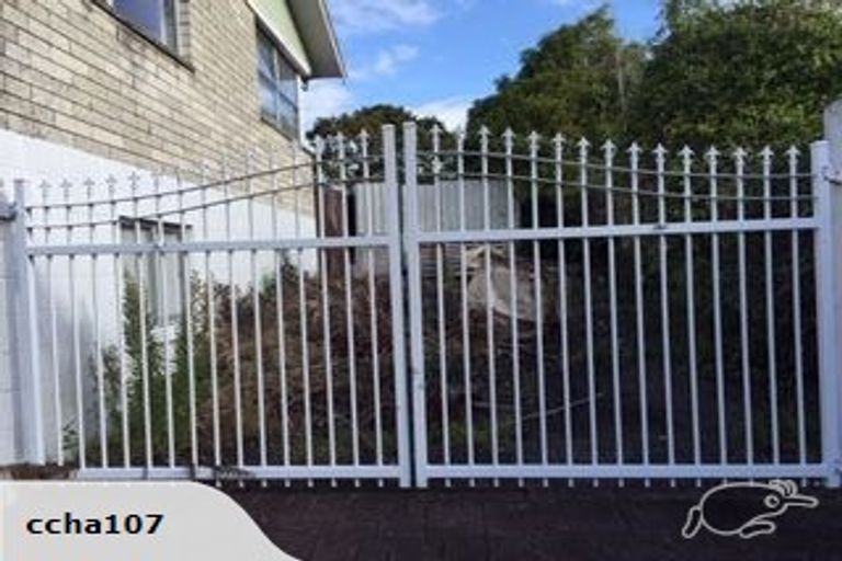 Photo of property in 5 Murvale Drive, Bucklands Beach, Auckland, 2014