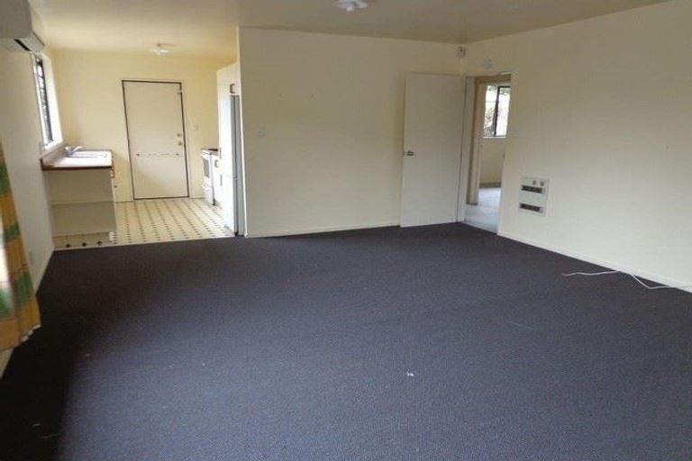 Photo of property in 5a Tonga Place, Riccarton, Christchurch, 8041