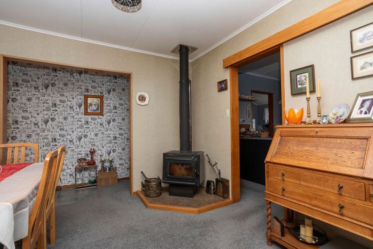 Photo of property in 3 Rawhiti Street, Dannevirke, 4930