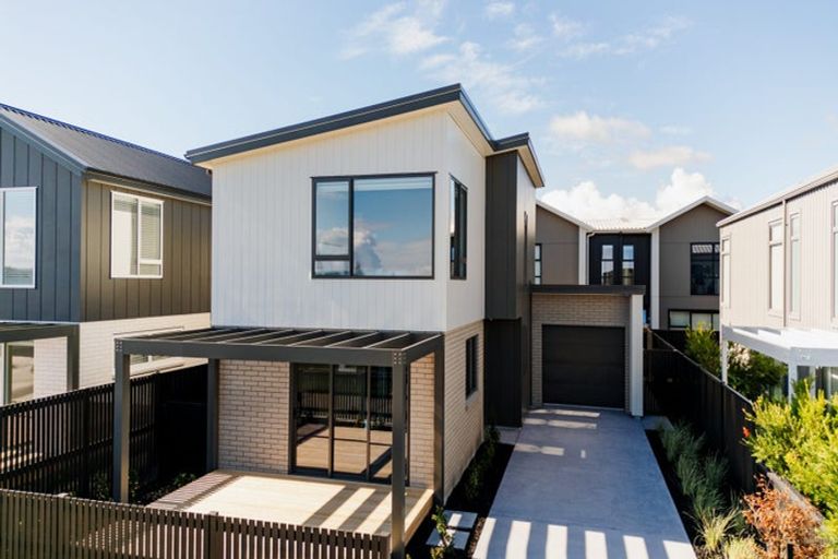 Photo of property in 19 Rehua Way, Papamoa, 3118