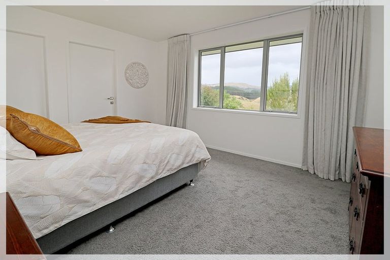 Photo of property in 17 Westwood Drive, Aokautere, Palmerston North, 4471