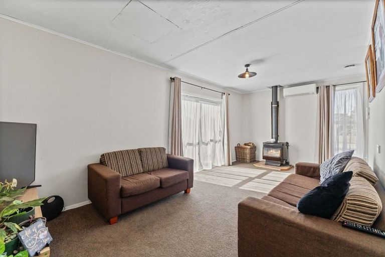 Photo of property in 218 Te Rangitautahanga Road, Turangi, 3334