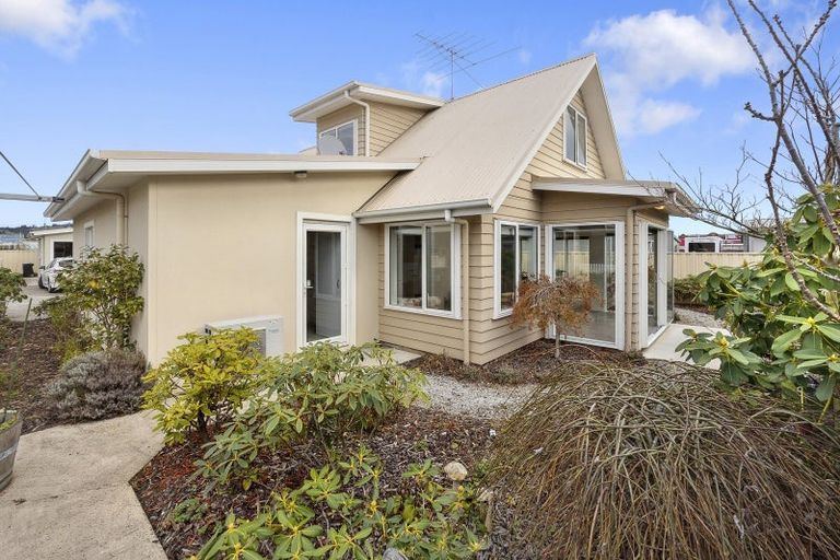 Photo of property in 10b Reid Avenue, Mosgiel, 9024