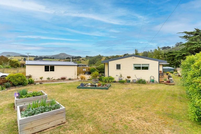 Photo of property in 47 Driver Street, Long Beach, Port Chalmers, 9081