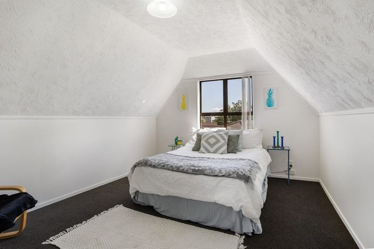 Photo of property in 2/160 Shirley Road, Papatoetoe, Auckland, 2025