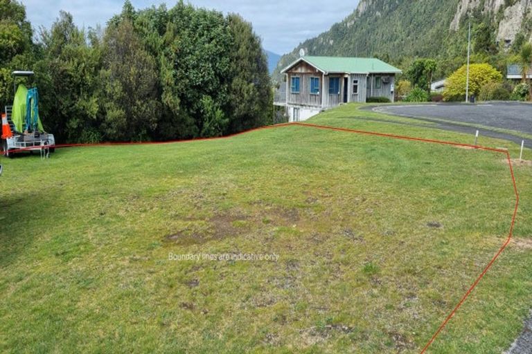 Photo of property in 23 Hinekapi Terrace, Kuratau, Turangi, 3381