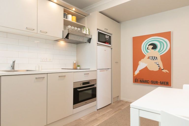 Photo of property in 96 On Symonds Apartments, 402/96 Symonds Street, Grafton, Auckland, 1010