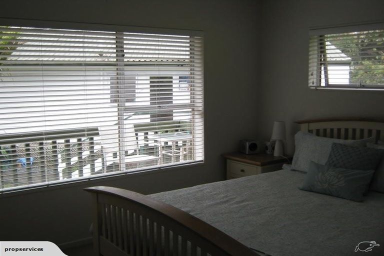 Photo of property in 1/103 Mountbatten Avenue, Hillcrest, Auckland, 0627