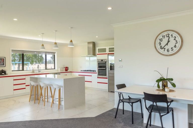 Photo of property in 2/53 Jellicoe Street, Greytown, 5712