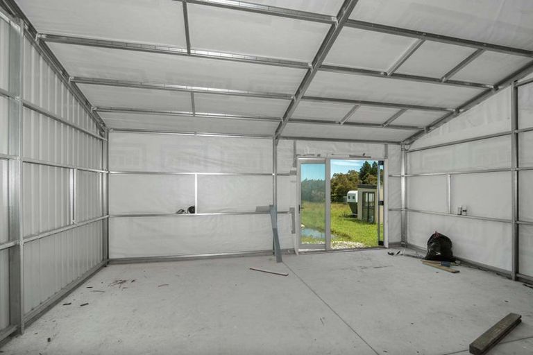 Photo of property in 130 Powerhouse Road, Fairdown, Westport, 7891