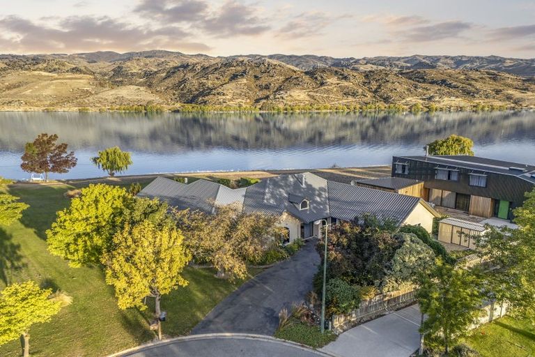 Photo of property in 16 Wakefield Lane, Mount Pisa, Cromwell, 9383