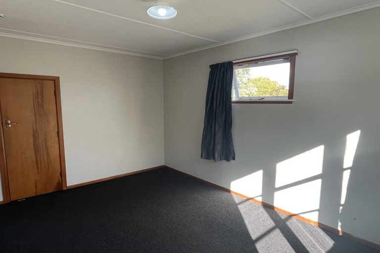 Photo of property in 14 Waterloo Crescent, Hokowhitu, Palmerston North, 4410