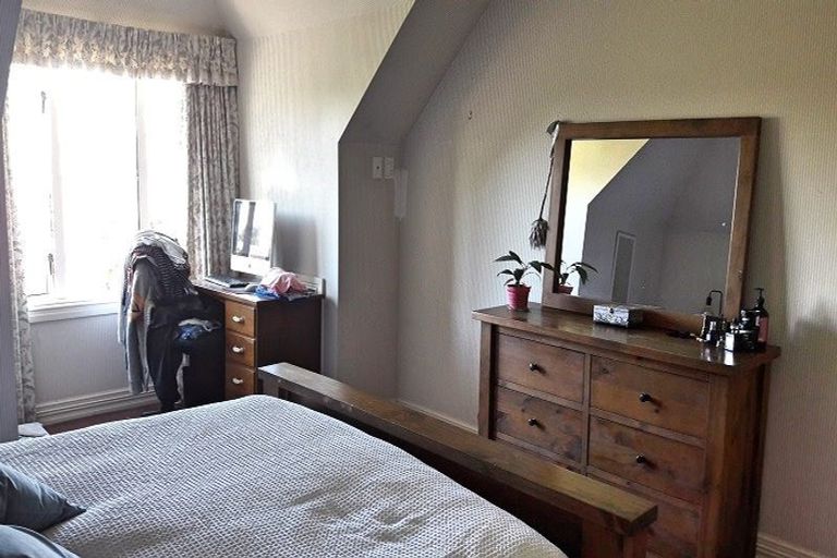 Photo of property in 5 Oaktree Lane, Bishopdale, Christchurch, 8053