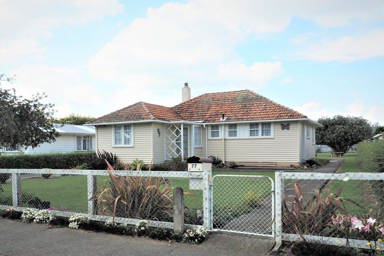 Photo of property in 77 Stout Street, Shannon, 4821