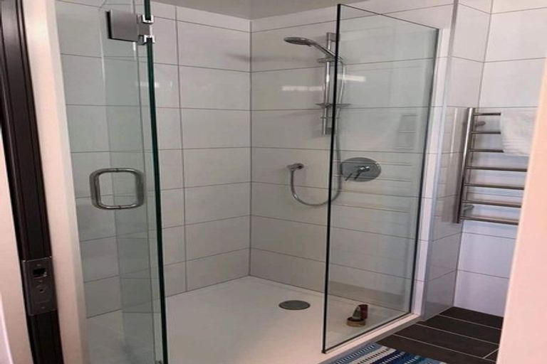 Photo of property in Frame Apartments, 1502/111 Molesworth Street, Thorndon, Wellington, 6011