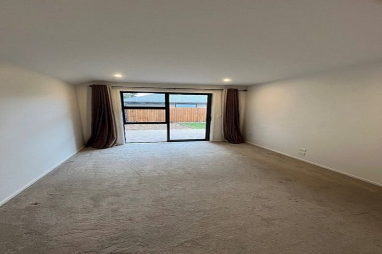 Photo of property in 10 Barbara Joan Road, Wigram, Christchurch, 8025