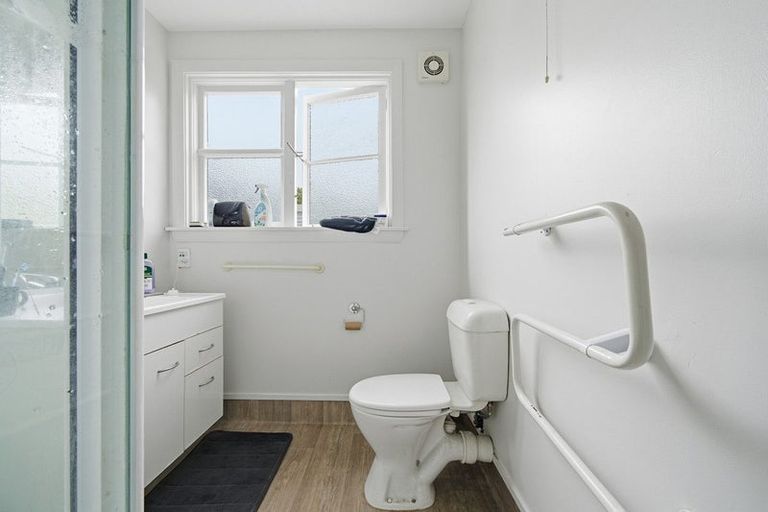 Photo of property in 45 Truman Road, Bryndwr, Christchurch, 8053