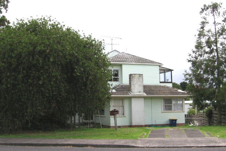 Photo of property in 124 Moore Street, Hillcrest, Auckland, 0627
