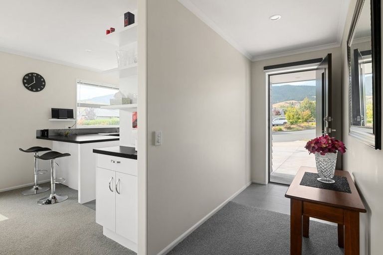 Photo of property in 12 Fullford Drive, Richmond, 7020