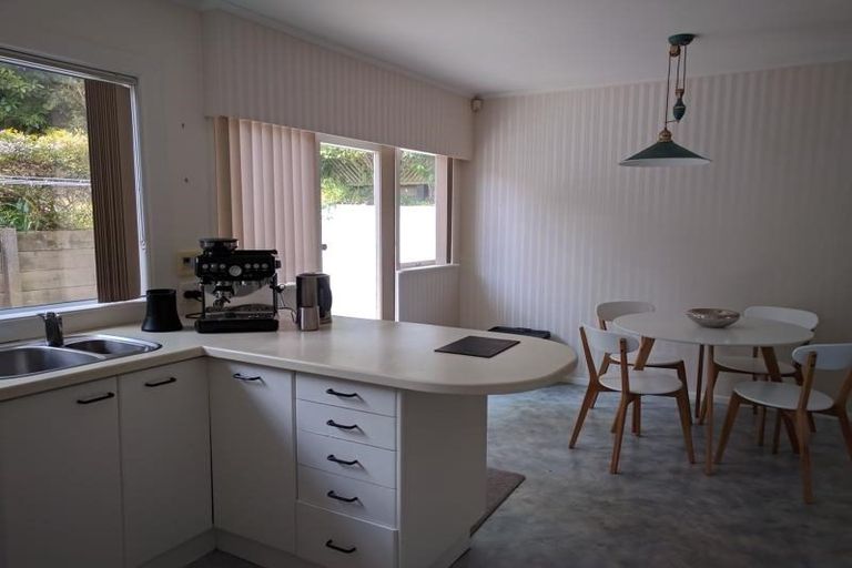 Photo of property in 40 Lohia Street, Khandallah, Wellington, 6035