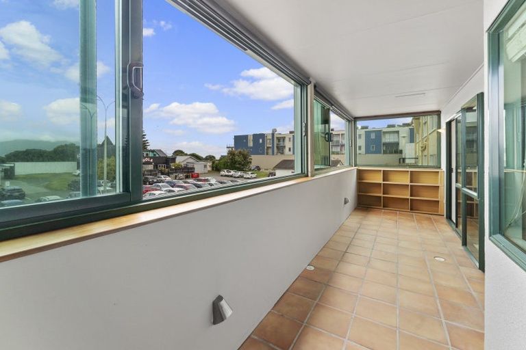 Photo of property in 1e/25 Maclean Street, Paraparaumu Beach, Paraparaumu, 5032