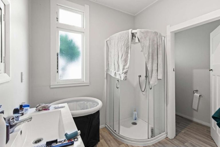 Photo of property in 8 Gurr Place, Aramoho, Whanganui, 4500