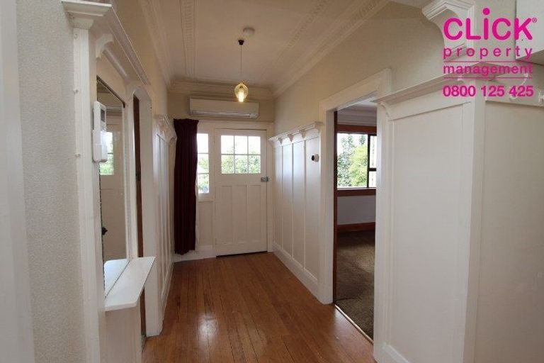 Photo of property in 29 Forfar Street, Clyde Hill, Dunedin, 9011