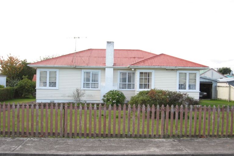 Photo of property in 28 Iti Street, Otaki, 5512