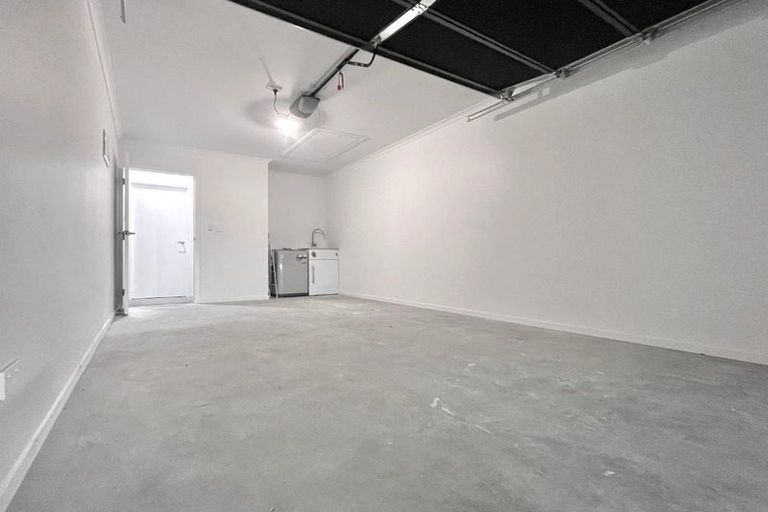 Photo of property in 4/11 Steele Road, Forest Lake, Hamilton, 3200