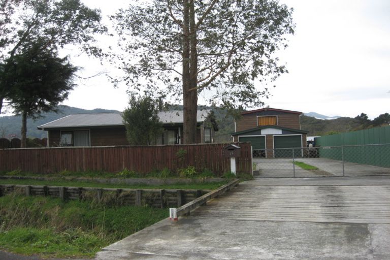 Photo of property in 16 Ranfurly Street, Runanga, 7803