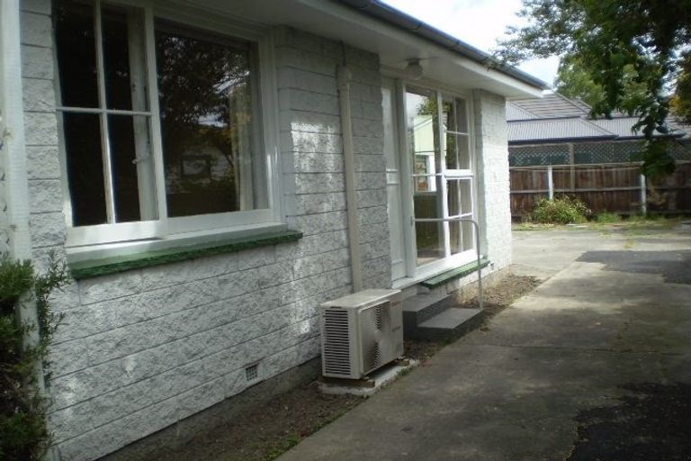 Photo of property in 2/123a Jeffreys Road, Strowan, Christchurch, 8052