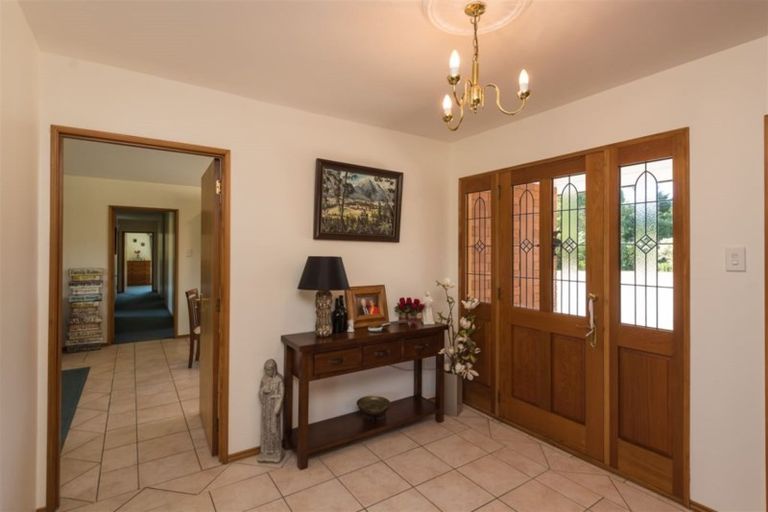 Photo of property in 301 School Road, West Eyreton, Rangiora, 7475