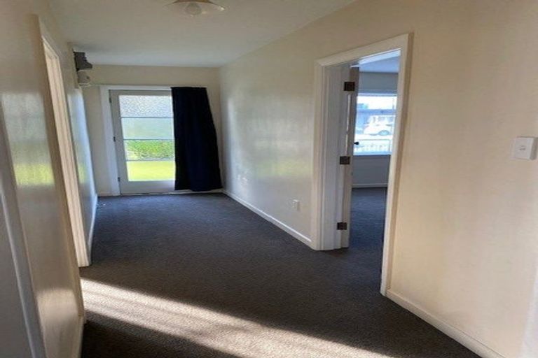 Photo of property in 253 Main South Road, Hornby, Christchurch, 8042