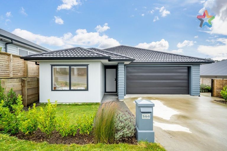 Photo of property in 144 Waipounamu Drive, Kelson, Lower Hutt, 5010