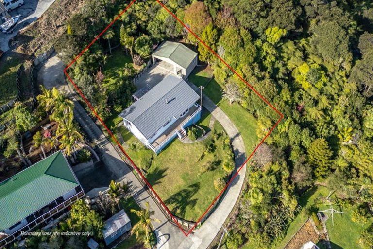 Photo of property in 121 James Street, Coromandel, 3506