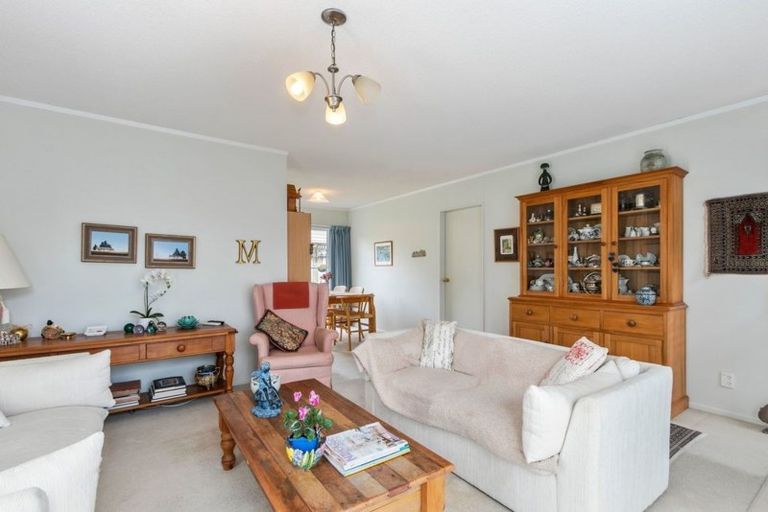 Photo of property in 13/169 Whites Line East, Waiwhetu, Lower Hutt, 5010