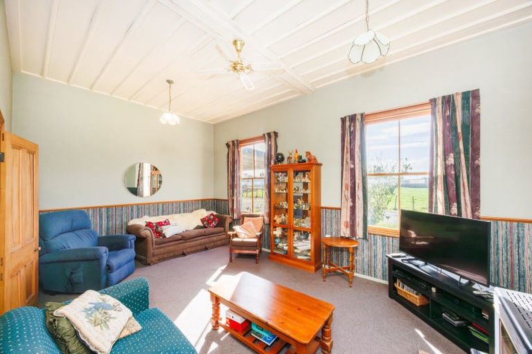 Photo of property in 659 Kimbolton Road, Feilding, 4777