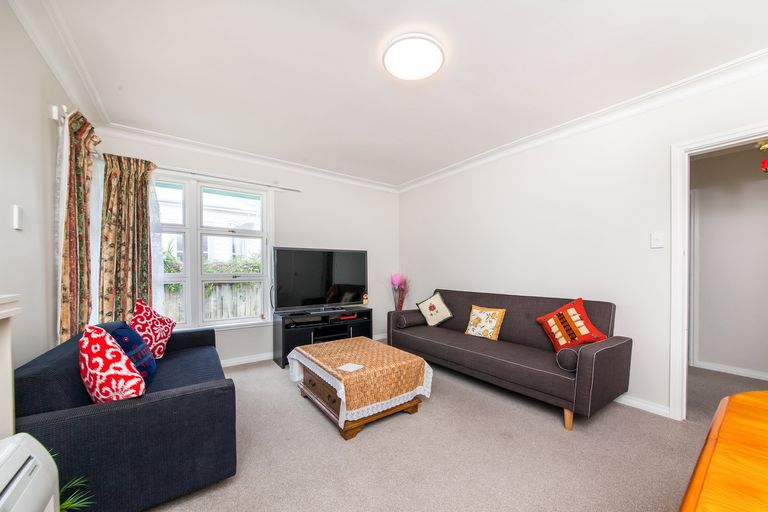 Photo of property in 2/4 Erson Avenue, Royal Oak, Auckland, 1061