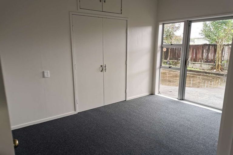 Photo of property in 3 Brook Street, Milford, Auckland, 0620
