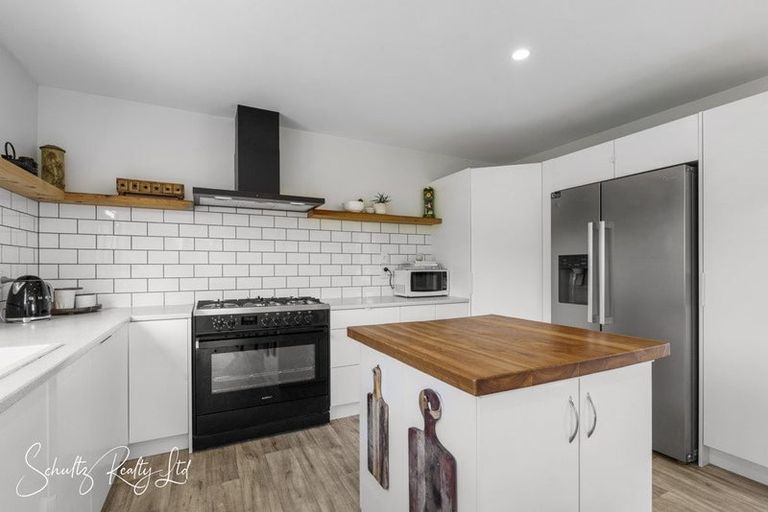 Photo of property in 316 Mountain Road, Maungaturoto, 0587