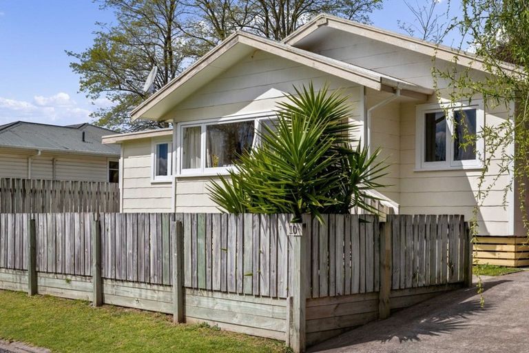 Photo of property in 10c Church Street, Katikati, 3129