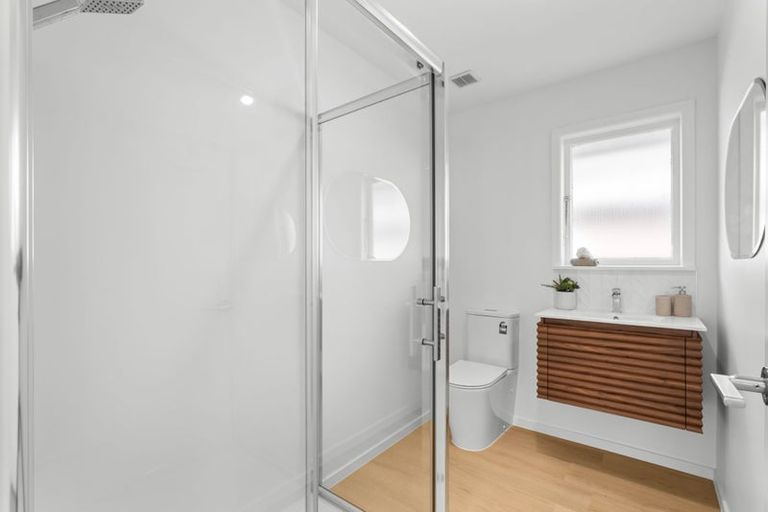 Photo of property in 55 Dunster Street, Burnside, Christchurch, 8053