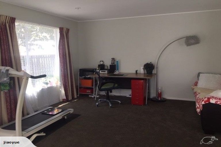 Photo of property in 36a Chamberlain Road, Karori, Wellington, 6012