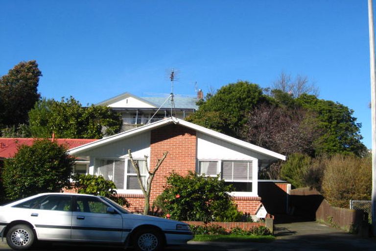 Photo of property in 2/71 Cashmere Road, Cashmere, Christchurch, 8022