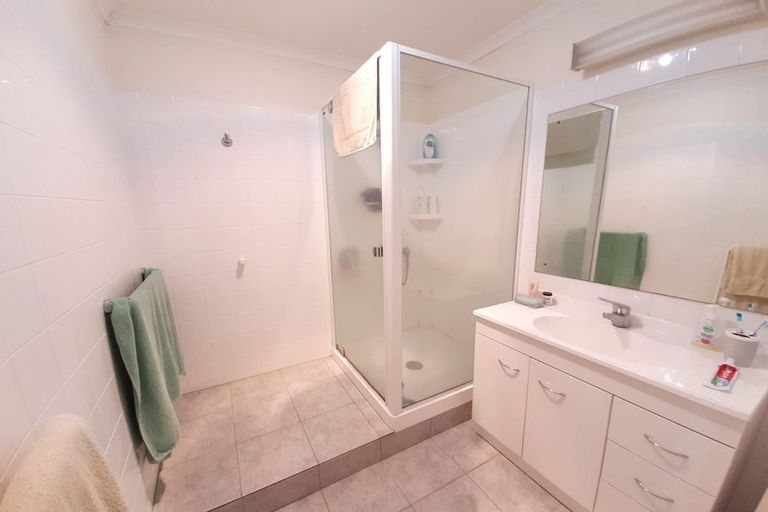 Photo of property in 20 Oban Road, Browns Bay, Auckland, 0630