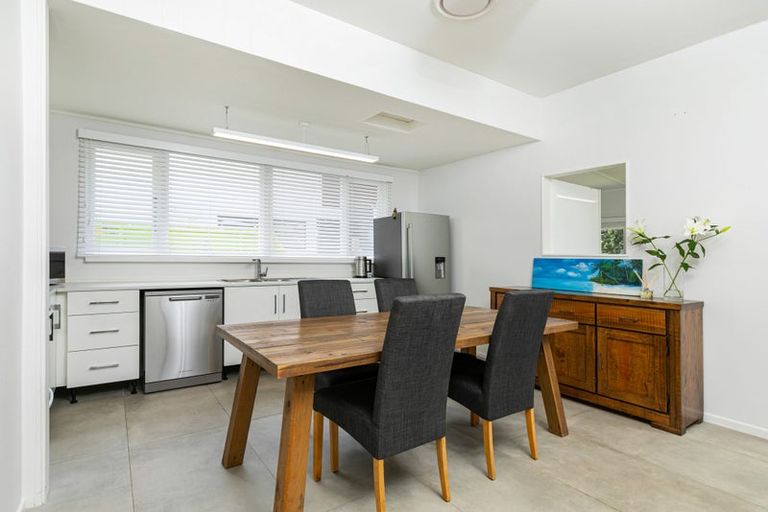 Photo of property in 46 Byron Avenue, Takapuna, Auckland, 0622