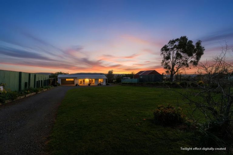 Photo of property in 250 Porangahau Road, Waipukurau, 4282